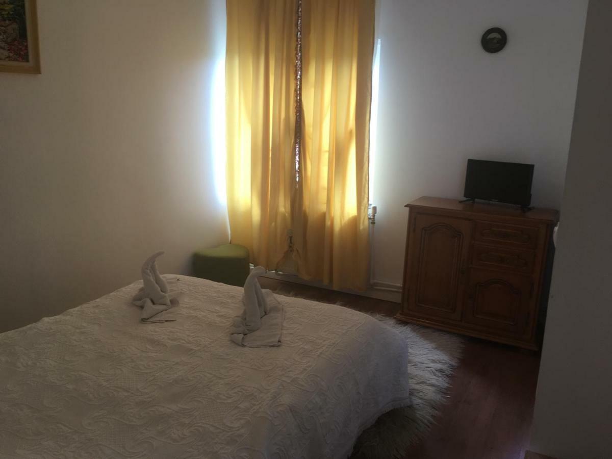 Hotel La Ionica Rozavlea Mm Extérieur photo